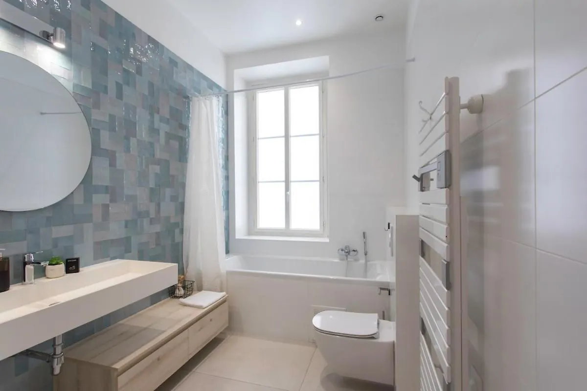 #17 Suite Gioffredo 3 Chbres Air Conditioning 5Mins Vieux Niceport Appartement